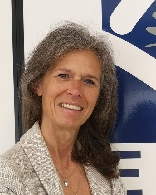 helga loessi - chi siamo